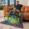 How to Train Your Dragon Follow My Lead Silk Touch Throw Blanket 40x50 inches